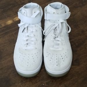 Nike Air Force 1 Ultra Flyknit Mid Triple White